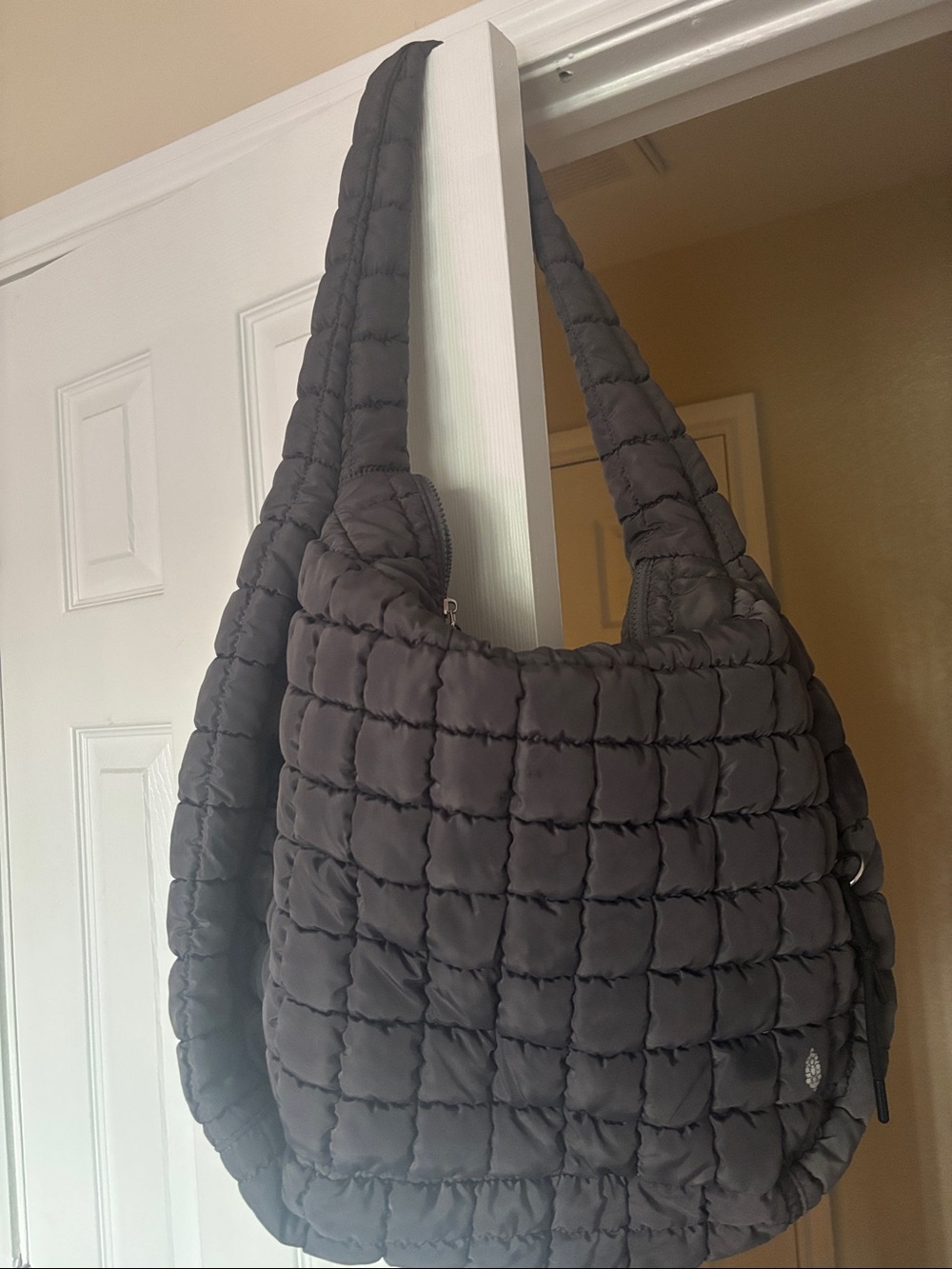 Free people Quilted Shoulder Tote Bag - Dark Gray
